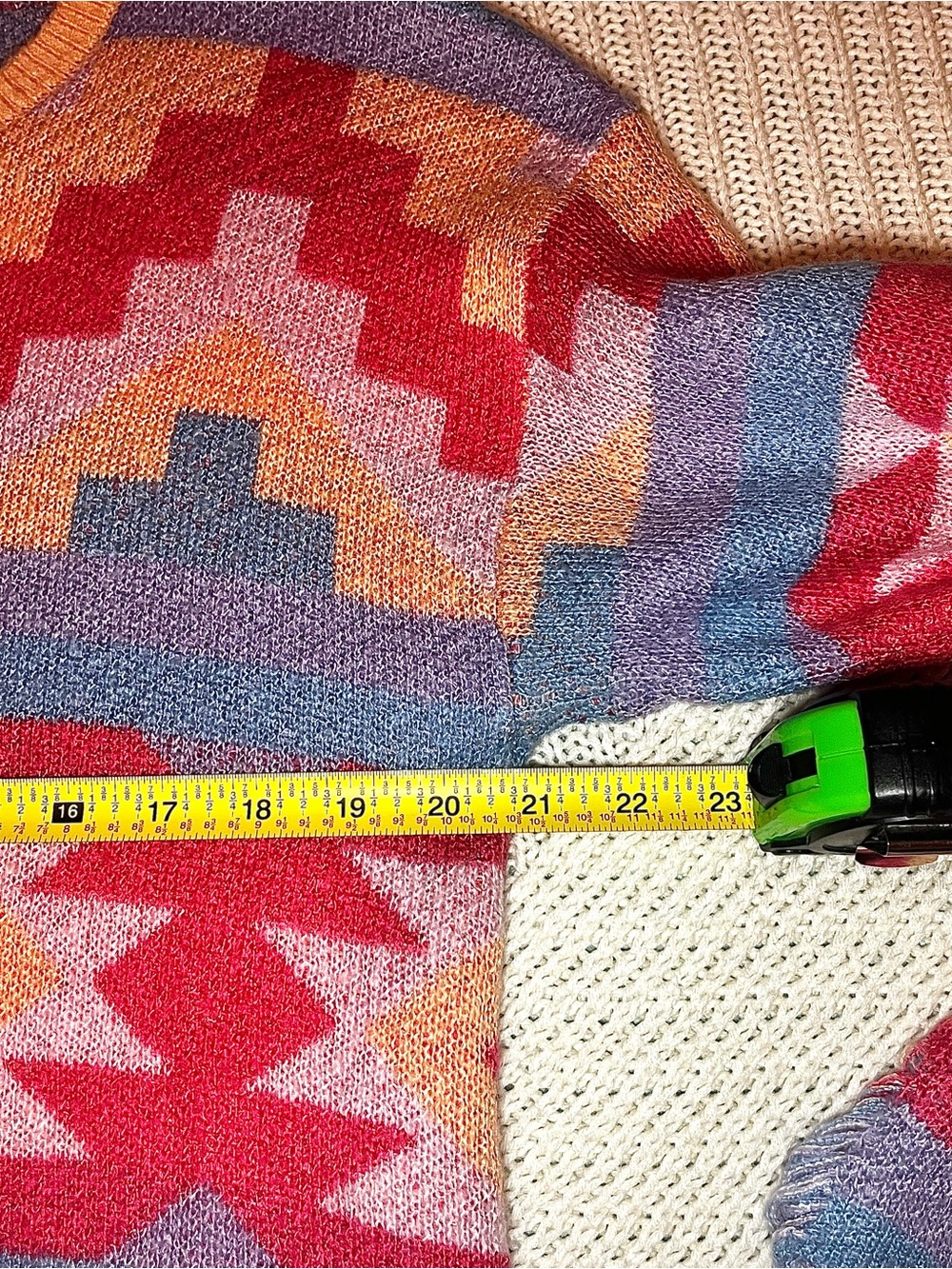 Oversize Colorful Aztec-Pattern Women's Sweater - Picture 4 of 6